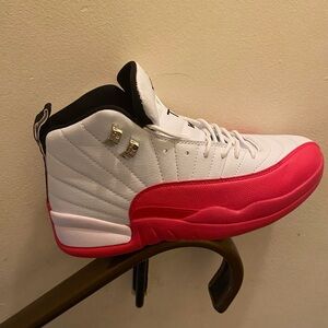 Jordan Sneakers White and Red